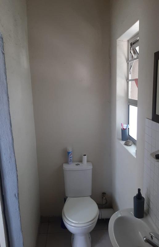 To Let 0 Bedroom Property for Rent in Goodwood Central Western Cape